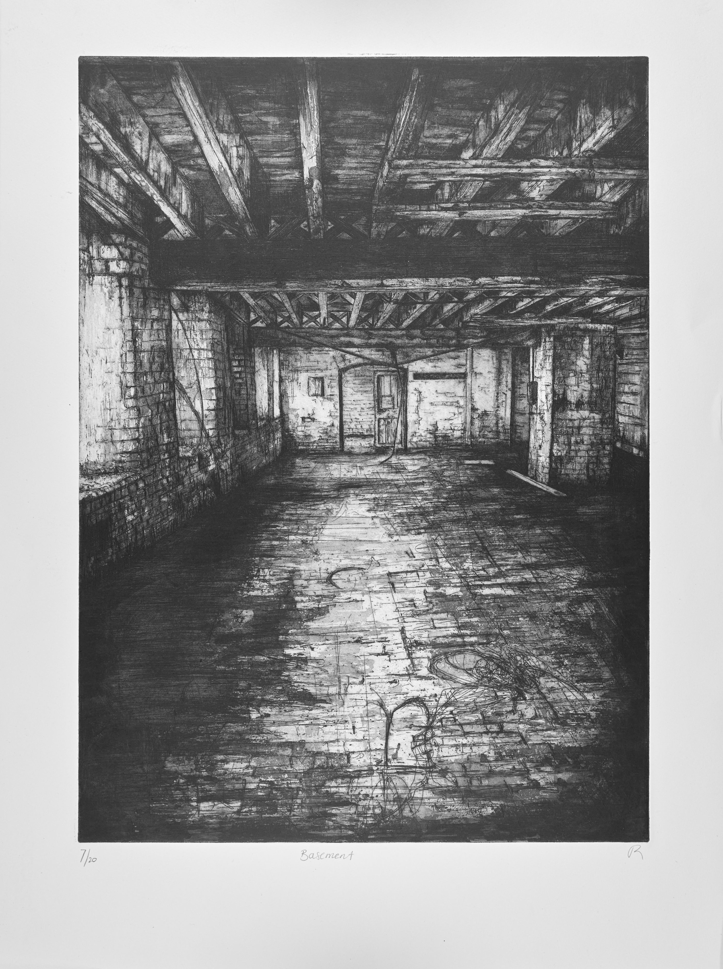 Gesamtansicht des Blattes der Radierung "Basement" von Jemma Gunning mit breitem Papierrand und handschriftlicher Auflagennummer, Titel und Signatur im unteren Rand.