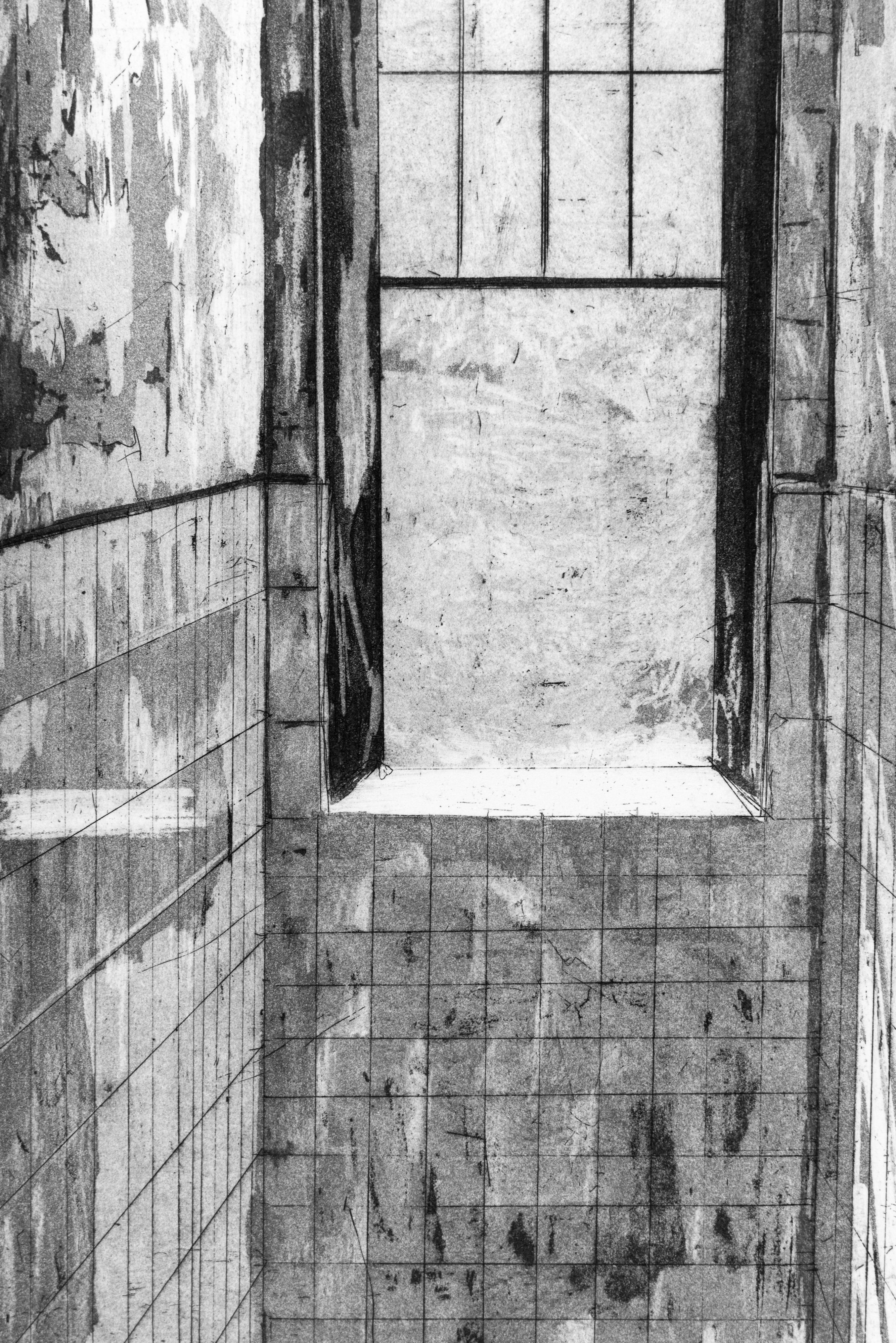 Detailausschnitt der Radierung "Welsh Asylum" von Jemma Gunning: Nahaufnahme der gefliesten Wandecke unter dem hellen Sprossenfenster.