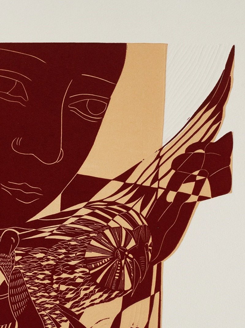 Detail: Detail eines Frauengesichts links und eines stilisierten Vogelflügels rechts. Linolschnitt "Summer's Trace" von Richenda Court.